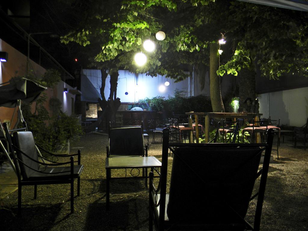 Punto Urbano Hostel Mendoza Exteriér fotografie